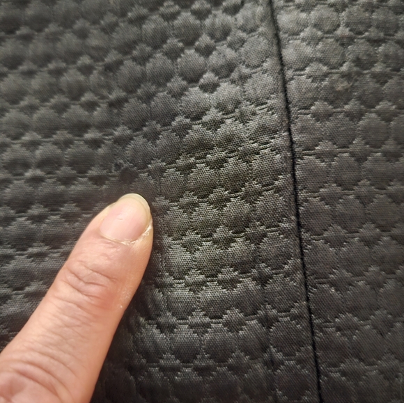 Banana Republic textured skirt - Picture 4 of 4